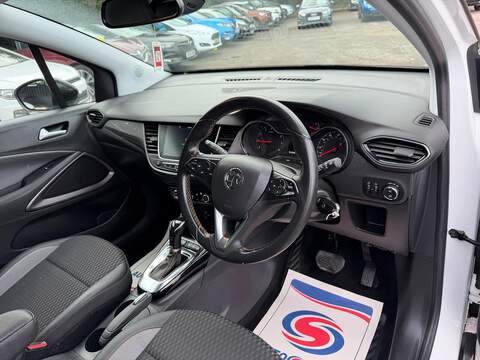 Vauxhall Crossland X 1.2 Turbo Elite Nav Auto Euro 6 (s/s) 5dr - U117