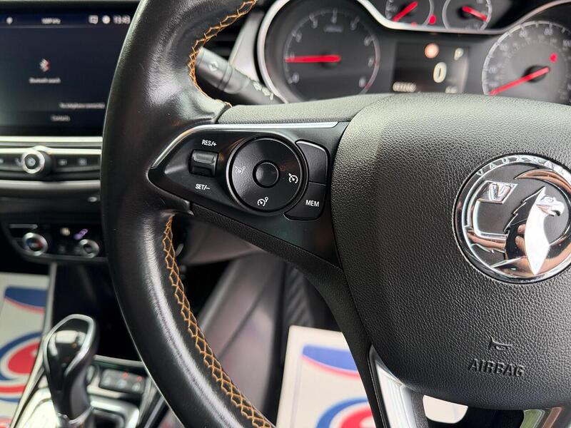 Vauxhall Crossland X 1.2 Turbo Elite Nav Auto Euro 6 (s/s) 5dr - U117