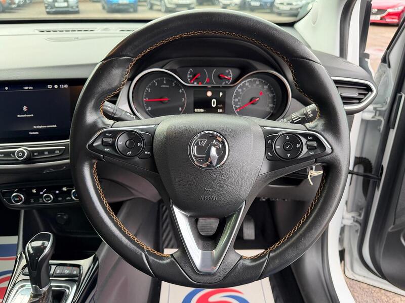 Vauxhall Crossland X 1.2 Turbo Elite Nav Auto Euro 6 (s/s) 5dr - U117