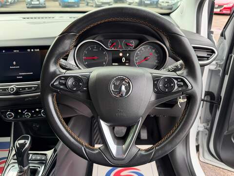 Vauxhall Crossland X 1.2 Turbo Elite Nav Auto Euro 6 (s/s) 5dr - U117