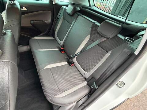 Vauxhall Crossland X 1.2 Turbo Elite Nav Auto Euro 6 (s/s) 5dr - U117
