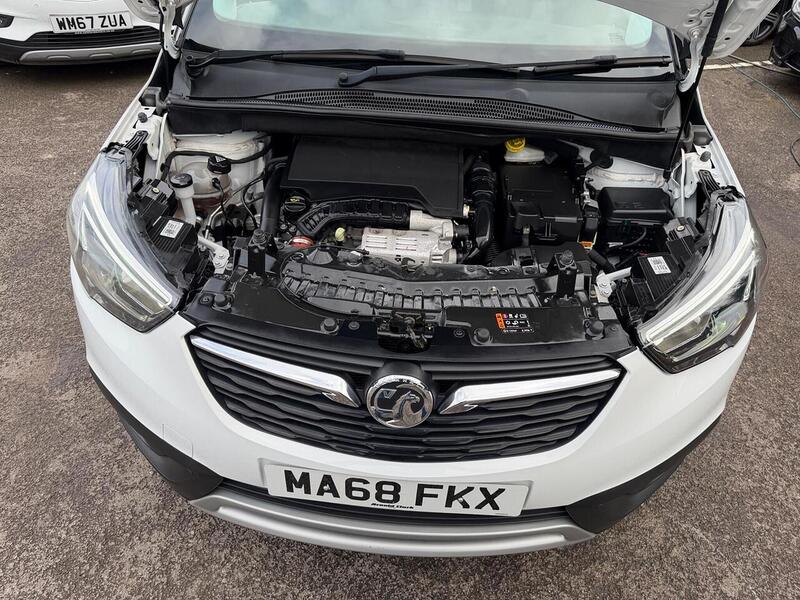 Vauxhall Crossland X 1.2 Turbo Elite Nav Auto Euro 6 (s/s) 5dr - U117