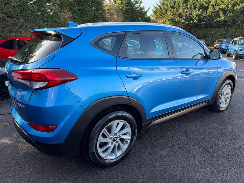 Hyundai TUCSON 1.7 CRDi Blue Drive SE Nav Euro 6 (s/s) 5dr - U118