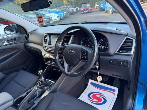 Hyundai TUCSON 1.7 CRDi Blue Drive SE Nav Euro 6 (s/s) 5dr - U118