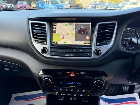 Hyundai TUCSON 1.7 CRDi Blue Drive SE Nav Euro 6 (s/s) 5dr - U118