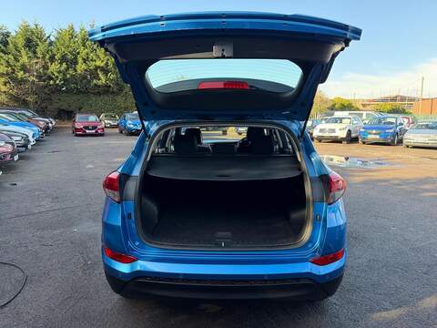 Hyundai TUCSON 1.7 CRDi Blue Drive SE Nav Euro 6 (s/s) 5dr - U118