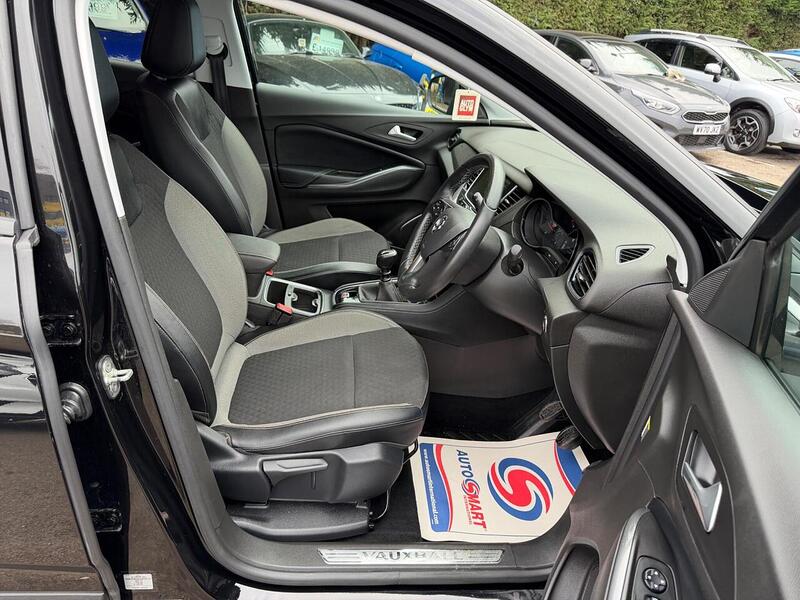 Vauxhall Grandland X 1.6 Turbo D BlueInjection Sport Nav Euro 6 (s/s) 5dr - U121