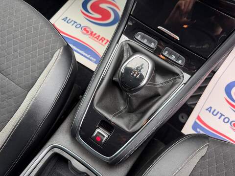 Vauxhall Grandland X 1.6 Turbo D BlueInjection Sport Nav Euro 6 (s/s) 5dr - U121