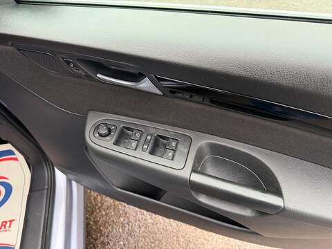 SEAT Alhambra 2.0 TDI Ecomotive SE Euro 6 (s/s) 5dr - U127