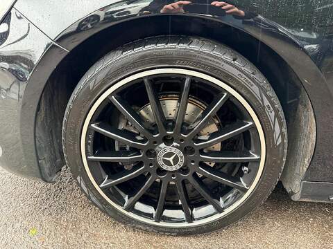 Mercedes-Benz A Class A Class 1.5 A180d AMG Line (Premium) 7G-DCT Euro 6 (s/s) 5dr - U13