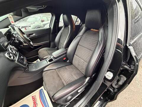 Mercedes-Benz A Class A Class 1.5 A180d AMG Line (Premium) 7G-DCT Euro 6 (s/s) 5dr - U13