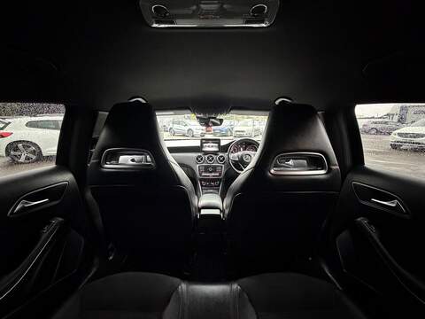 Mercedes-Benz A Class A Class 1.5 A180d AMG Line (Premium) 7G-DCT Euro 6 (s/s) 5dr - U13