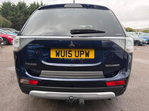 Mitsubishi Outlander 2.2 DI-D GX4 Auto 4WD Euro 5 (s/s) 5dr - U131