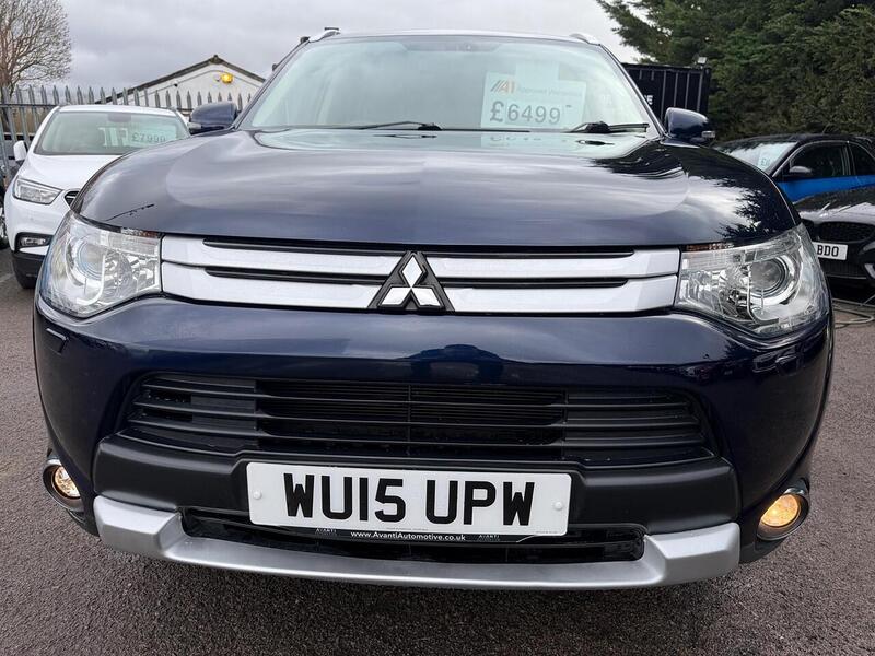 Mitsubishi Outlander 2.2 DI-D GX4 Auto 4WD Euro 5 (s/s) 5dr - U131