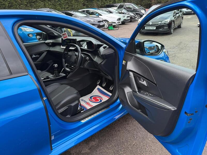 Peugeot 208 1.2 PureTech GT Euro 6 (s/s) 5dr - U133
