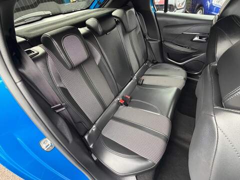 Peugeot 208 1.2 PureTech GT Euro 6 (s/s) 5dr - U133