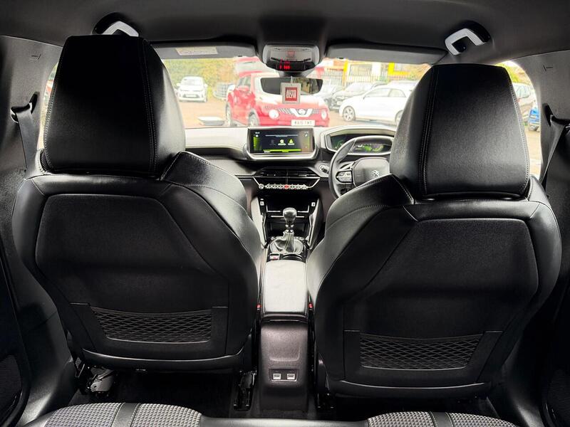 Peugeot 208 1.2 PureTech GT Euro 6 (s/s) 5dr - U133