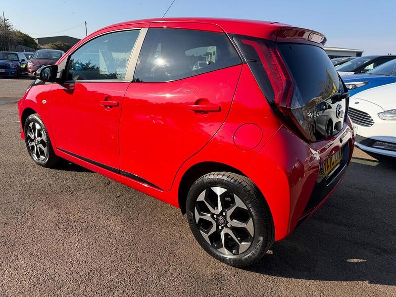 Toyota AYGO 1.0 VVT-i x-trend Euro 6 5dr (Safety Sense) - U137