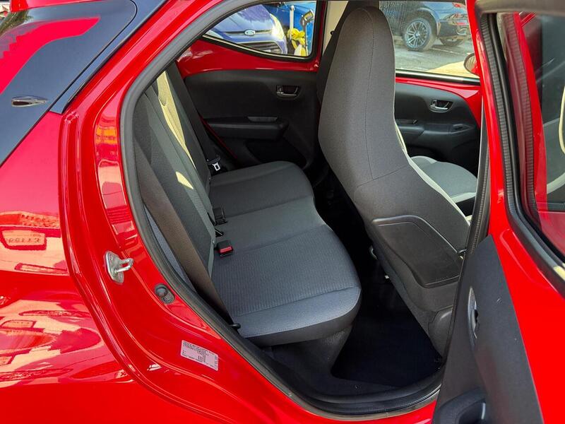 Toyota AYGO 1.0 VVT-i x-trend Euro 6 5dr (Safety Sense) - U137