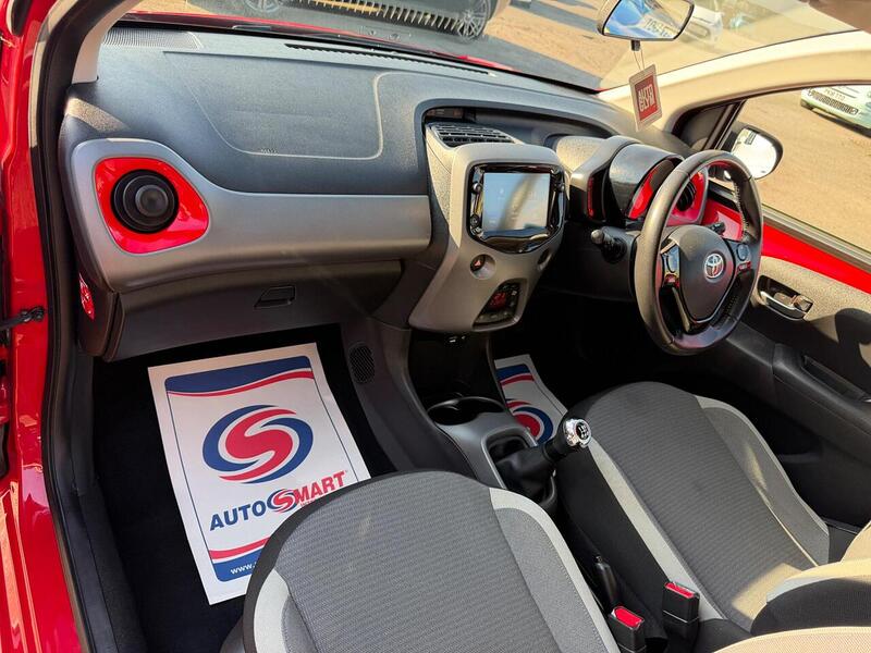 Toyota AYGO 1.0 VVT-i x-trend Euro 6 5dr (Safety Sense) - U137