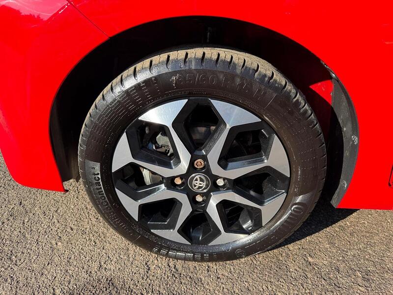 Toyota AYGO 1.0 VVT-i x-trend Euro 6 5dr (Safety Sense) - U137