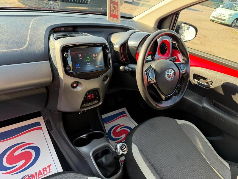 Toyota AYGO 1.0 VVT-i x-trend Euro 6 5dr (Safety Sense) - U137