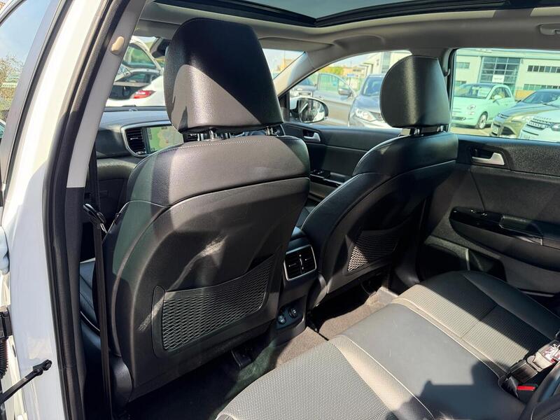 Kia Sportage 1.6 CRDi 4 Euro 6 (s/s) 5dr - U141