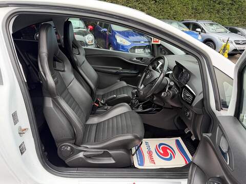 Vauxhall Corsa Corsa VXR Hatchback 1 Manual Petrol - U142