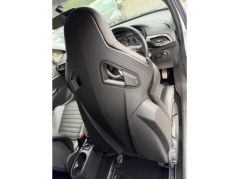 Vauxhall Corsa Corsa VXR Hatchback 1 Manual Petrol - U142