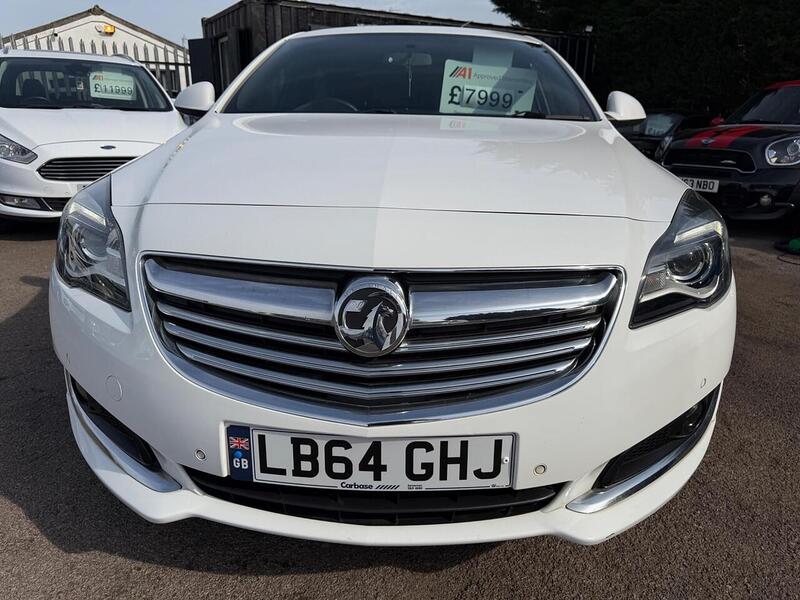 Vauxhall Insignia 2.0 CDTi SRi VX Line Nav Auto Euro 5 5dr - U143