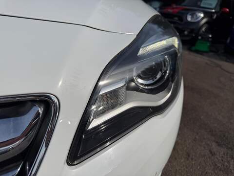 Vauxhall Insignia 2.0 CDTi SRi VX Line Nav Auto Euro 5 5dr - U143