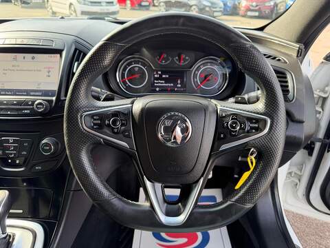 Vauxhall Insignia 2.0 CDTi SRi VX Line Nav Auto Euro 5 5dr - U143