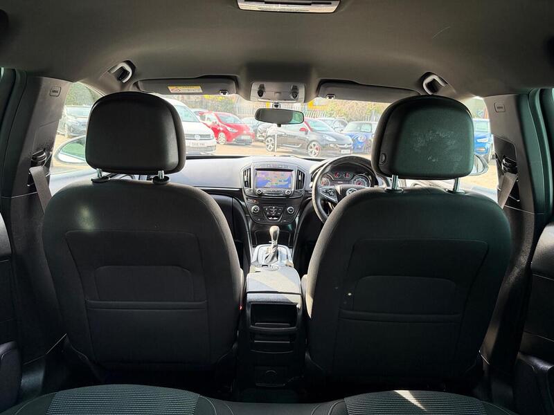 Vauxhall Insignia 2.0 CDTi SRi VX Line Nav Auto Euro 5 5dr - U143