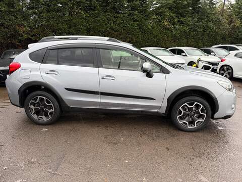 Subaru XV XV 2.0i SE 4WD Euro 5 (s/s) 5dr - U15