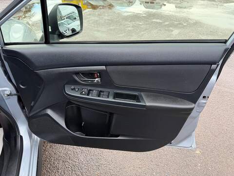 Subaru XV XV 2.0i SE 4WD Euro 5 (s/s) 5dr - U15