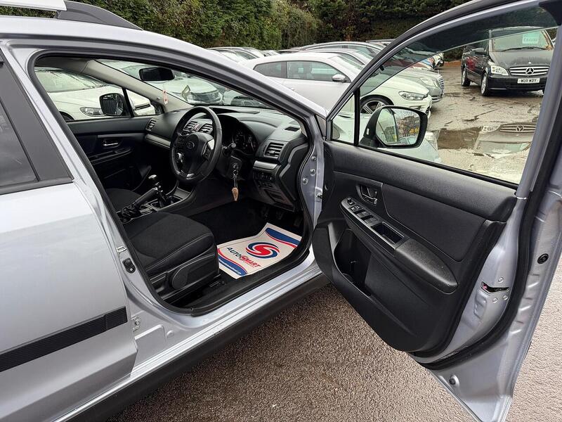Subaru XV XV 2.0i SE 4WD Euro 5 (s/s) 5dr - U15