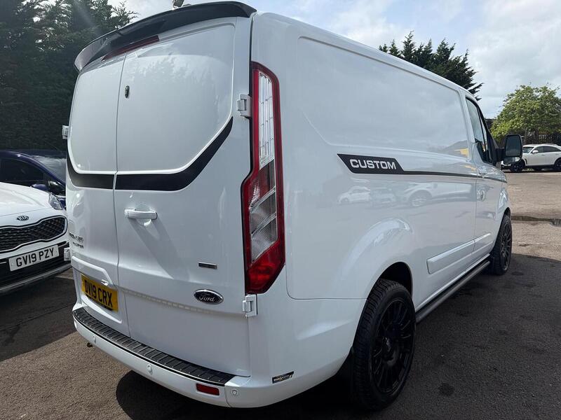 Ford Transit Custom 2.0 280 EcoBlue Limited L1 H1 Euro 6 5dr - U156