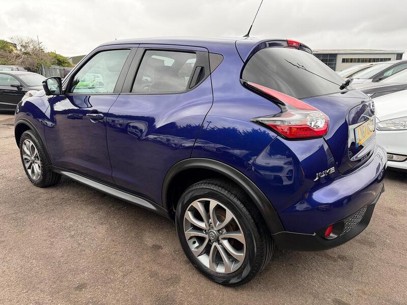 Nissan Juke 1.6 Tekna XTRON Euro 6 5dr - U158