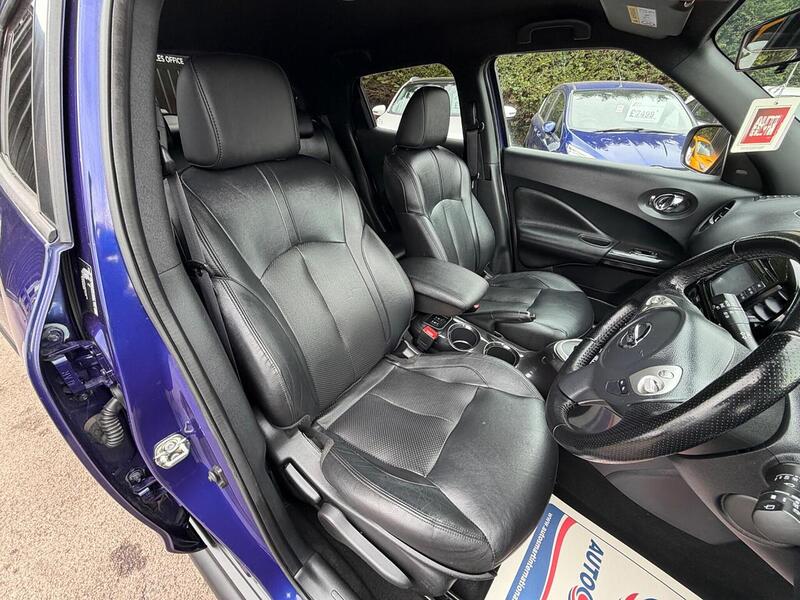 Nissan Juke 1.6 Tekna XTRON Euro 6 5dr - U158