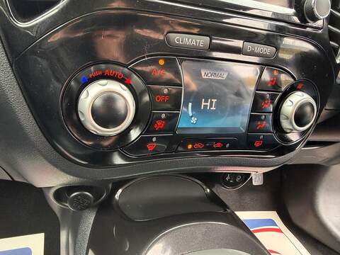 Nissan Juke 1.6 Tekna XTRON Euro 6 5dr - U158