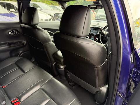 Nissan Juke 1.6 Tekna XTRON Euro 6 5dr - U158