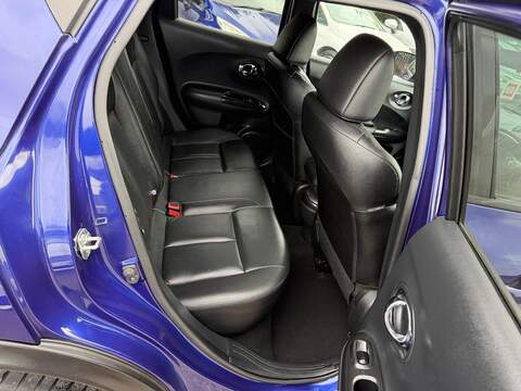 Nissan Juke 1.6 Tekna XTRON Euro 6 5dr - U158