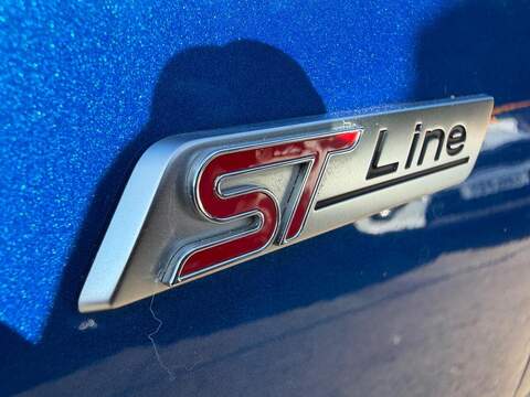 Ford Focus 1.0T EcoBoost ST-Line X Euro 6 (s/s) 5dr - U159