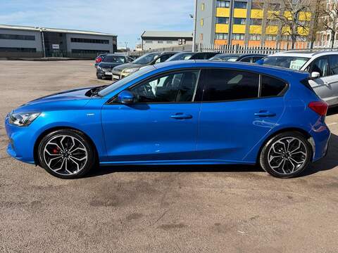Ford Focus 1.0T EcoBoost ST-Line X Euro 6 (s/s) 5dr - U159