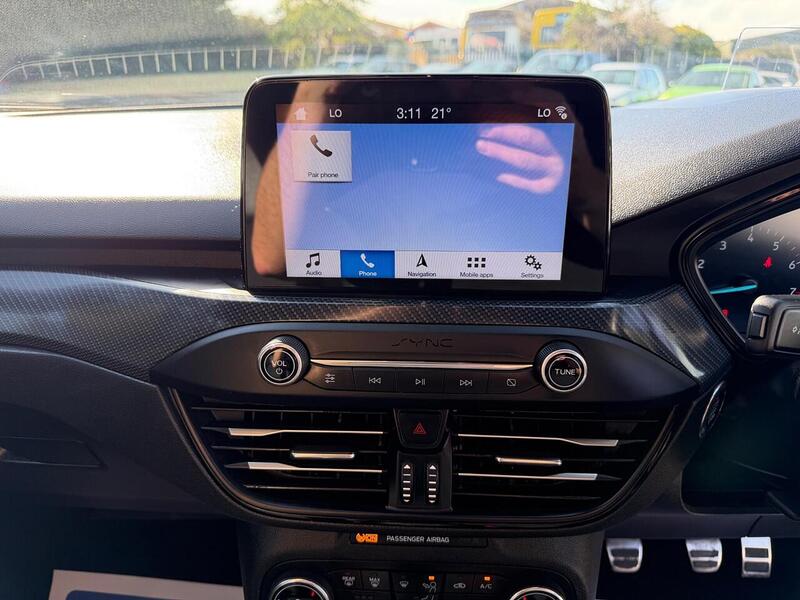 Ford Focus 1.0T EcoBoost ST-Line X Euro 6 (s/s) 5dr - U159