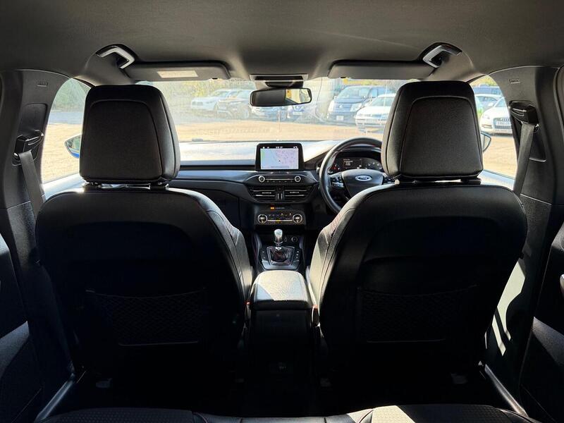 Ford Focus 1.0T EcoBoost ST-Line X Euro 6 (s/s) 5dr - U159