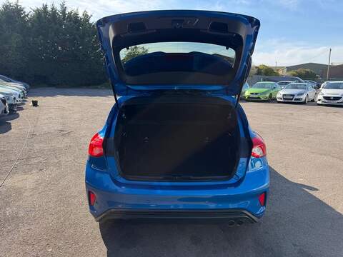 Ford Focus 1.0T EcoBoost ST-Line X Euro 6 (s/s) 5dr - U159