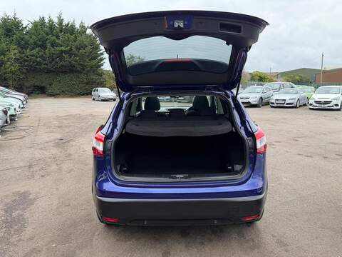 Nissan Qashqai 1.5 dCi Acenta Premium 2WD Euro 5 (s/s) 5dr - U161