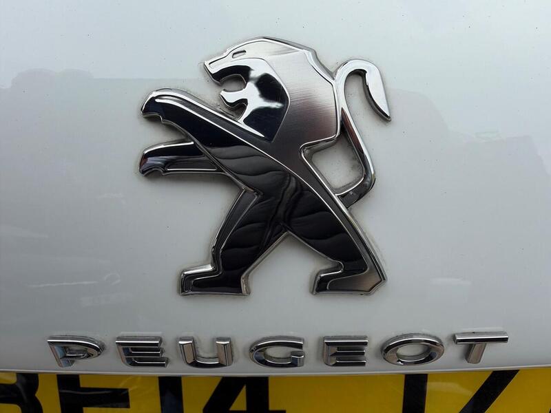 Peugeot 2008 1.6 e-HDi Allure EGC Euro 5 (s/s) 5dr - U165