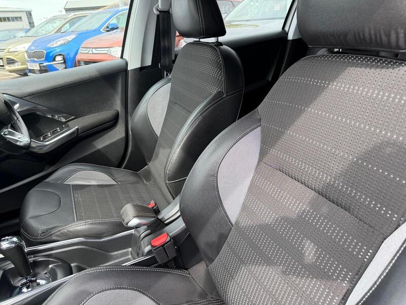 Peugeot 2008 1.6 e-HDi Allure EGC Euro 5 (s/s) 5dr - U165